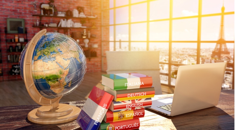 Tercüme Kursları ile Profesyonel Çevirmenlik Yolunda İlk Adım
